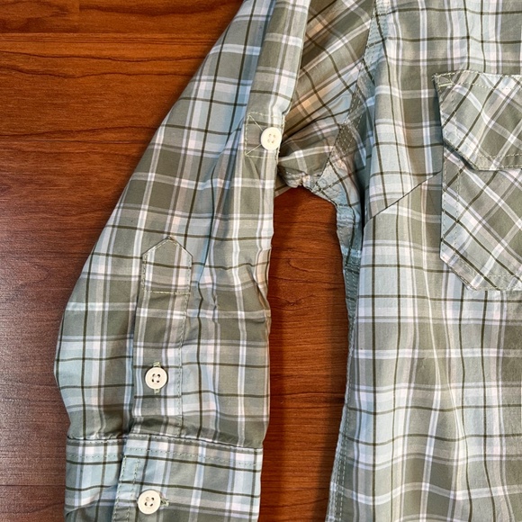 Carhartt Women's Shirt, Plaid, new with tags, 3/4 sleeves - Picture 3 of 15